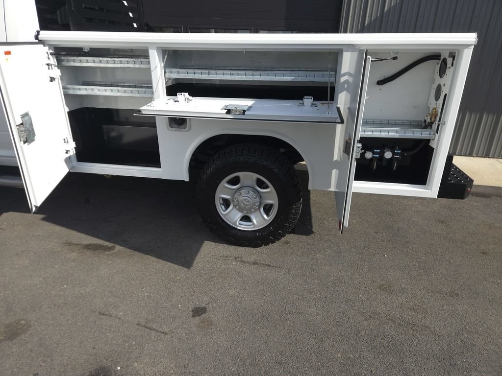 Used 2019 RAM 3500 Tradesman AWD/4WD image 4