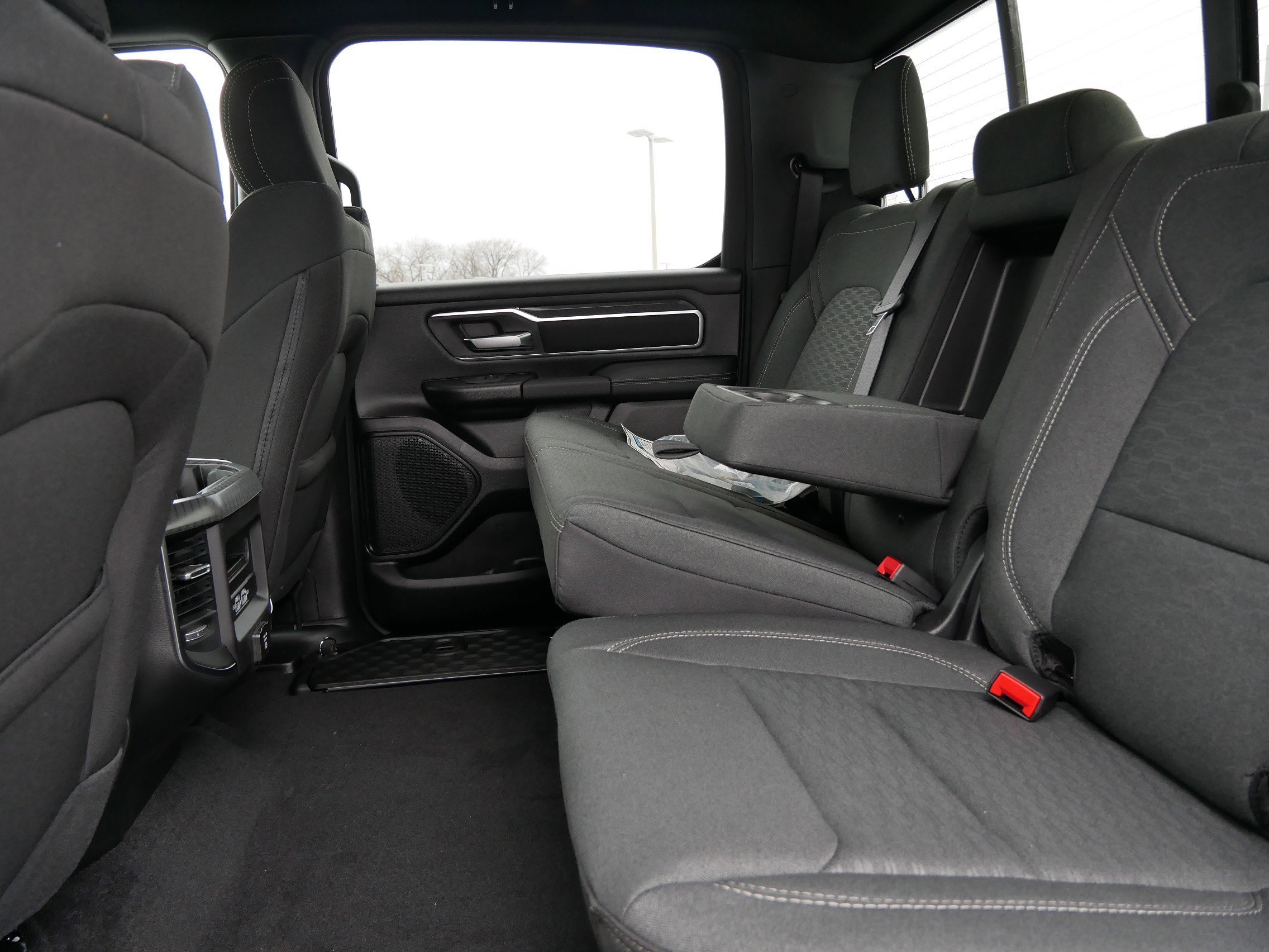 New 2026 RAM 1500 Big Horn AWD/4WD image 10
