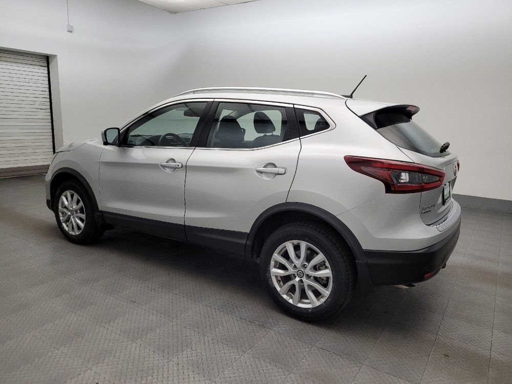 Used 2022 Nissan Rogue Sport SV w/ Technology Package FWD image 3
