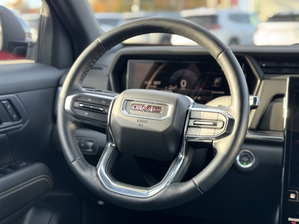 Used 2025 GMC Terrain Elevation image 14