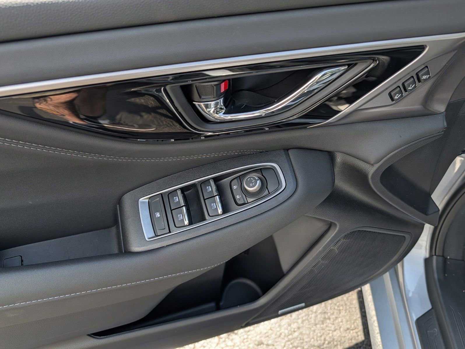 Used 2025 Subaru Legacy Limited AWD/4WD image 25