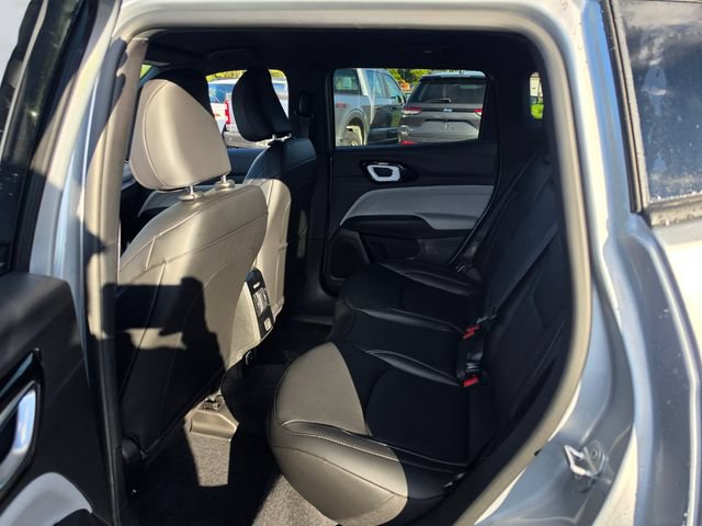 New 2026 Jeep Compass Limited AWD/4WD image 10