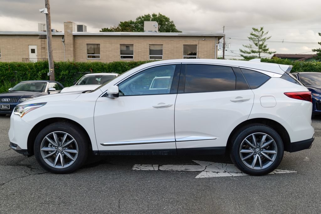 Used 2024 Acura RDX w/ Technology Package AWD/4WD image 4
