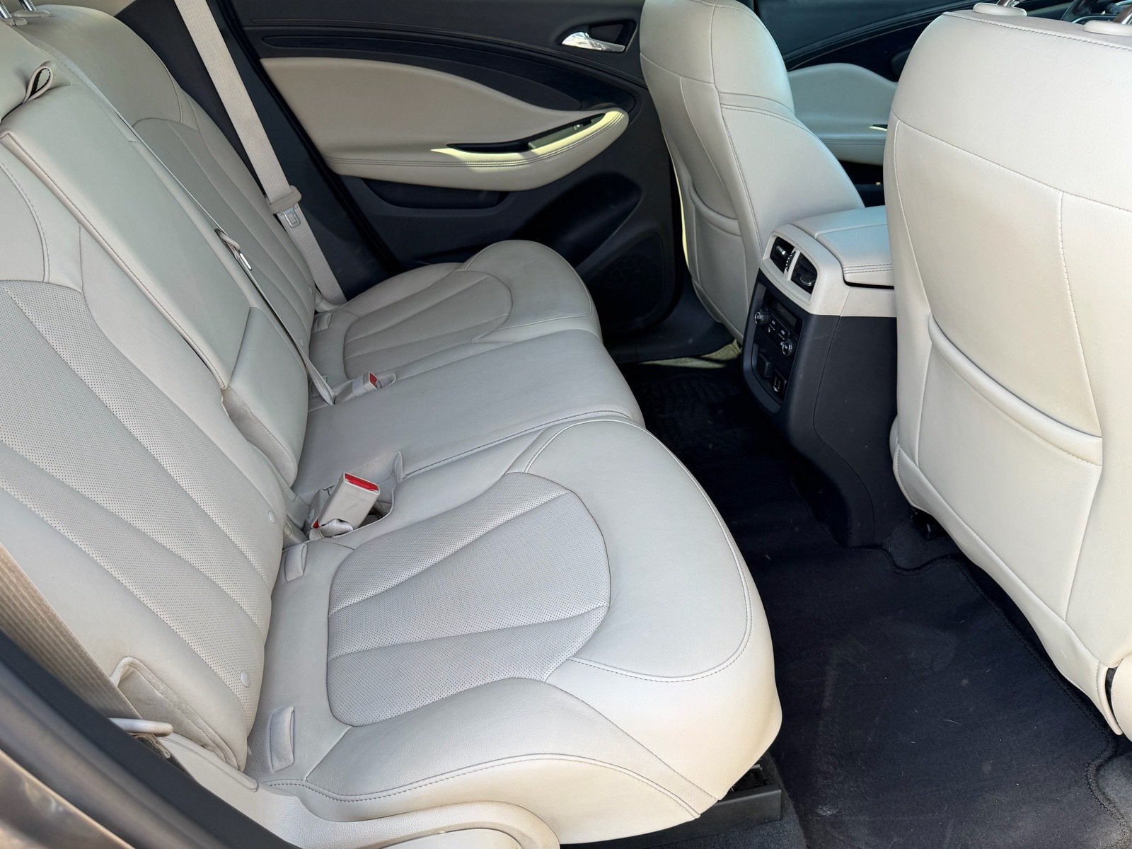 Used 2017 Buick Envision Premium w/ LPO, Cargo Package AWD/4WD image 15