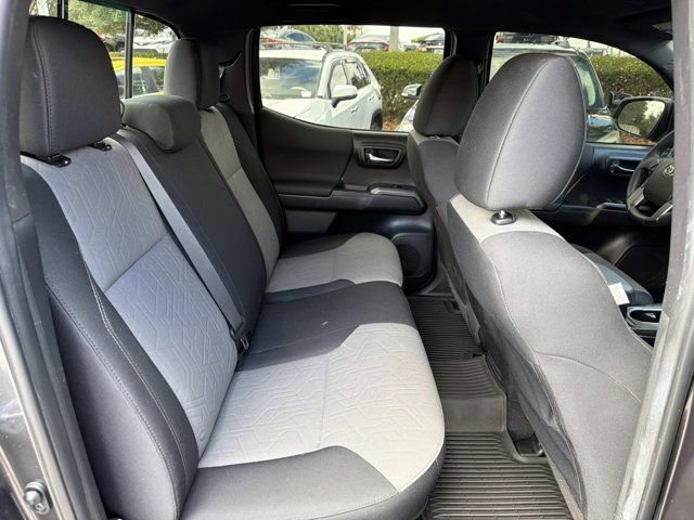Certified 2023 Toyota Tacoma TRD Off-Road AWD/4WD image 20