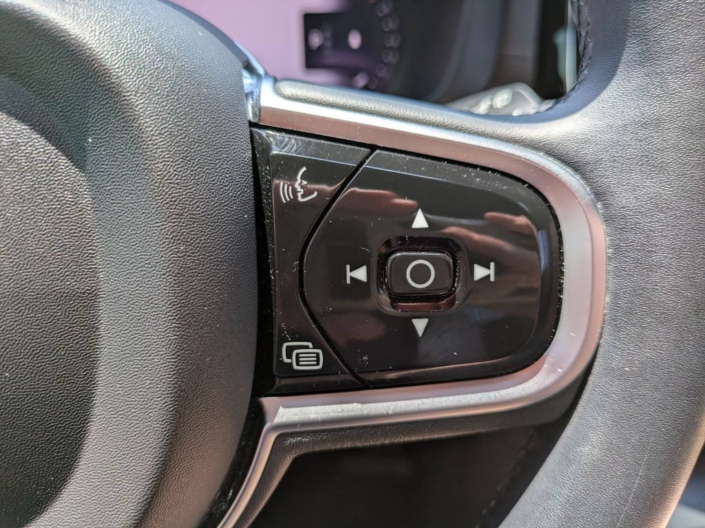 Certified 2024 Volvo XC60 B5 Ultimate w/ Protection Package Premier AWD/4WD image 27