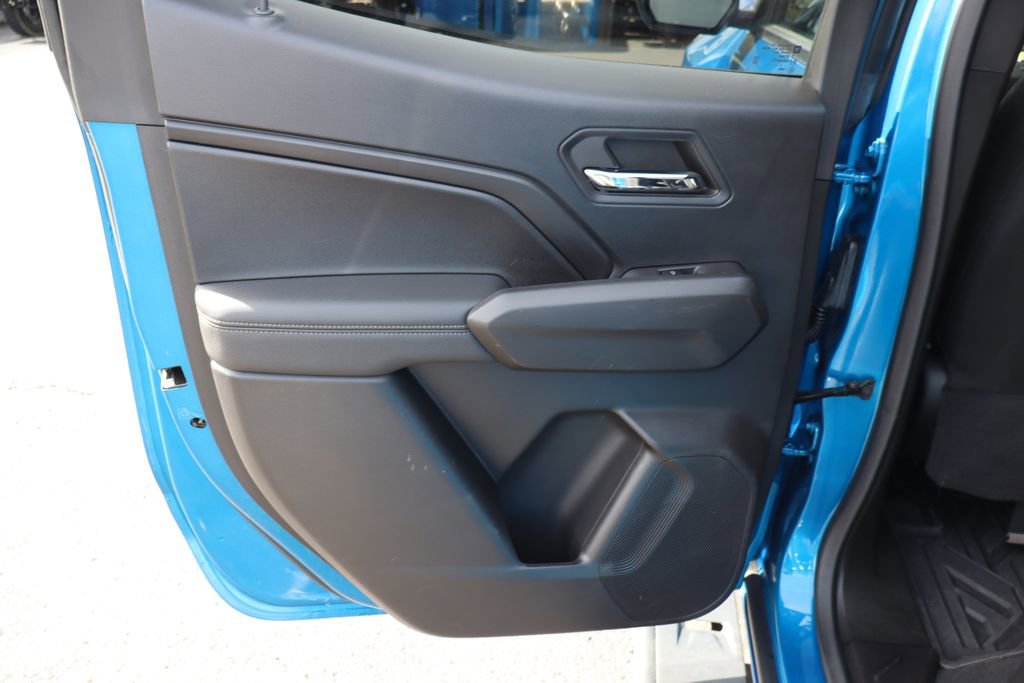 Used 2023 Chevrolet Colorado LT w/ LT Convenience Package II AWD/4WD image 27