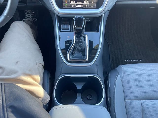 Used 2024 Subaru Outback Limited image 31