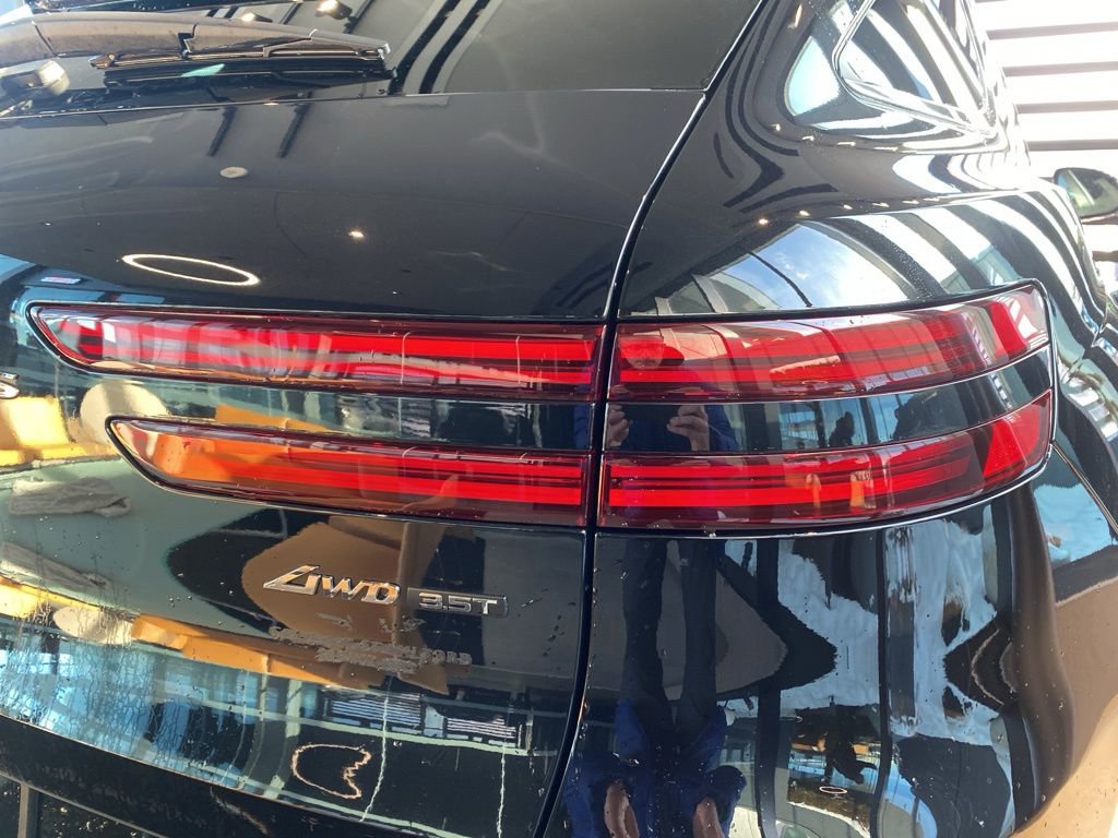 New 2026 Genesis GV70 3.5T Sport Prestige image 12