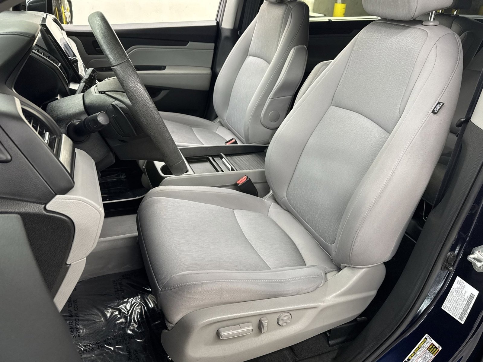 Used 2022 Honda Odyssey EX image 17