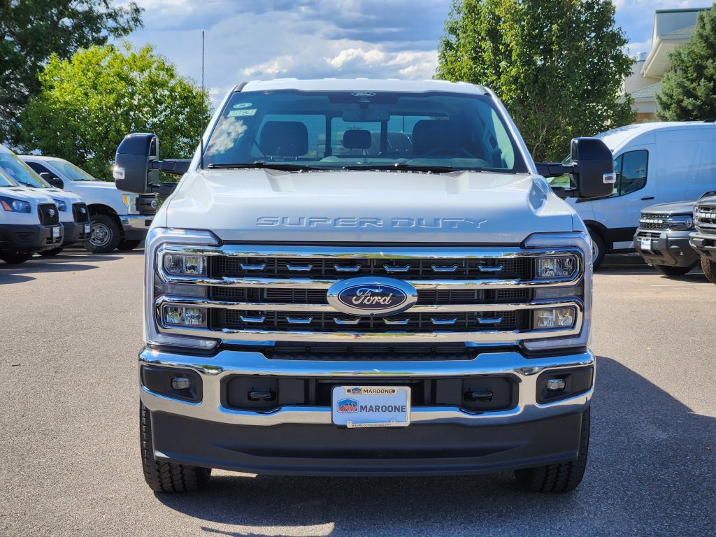 New 2026 Ford F350 Lariat w/ FX4 Off-Road Package AWD/4WD image 2