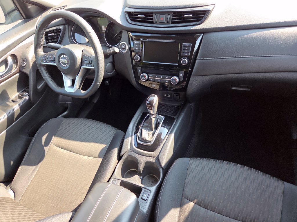 Used 2019 Nissan Rogue SV AWD/4WD image 28