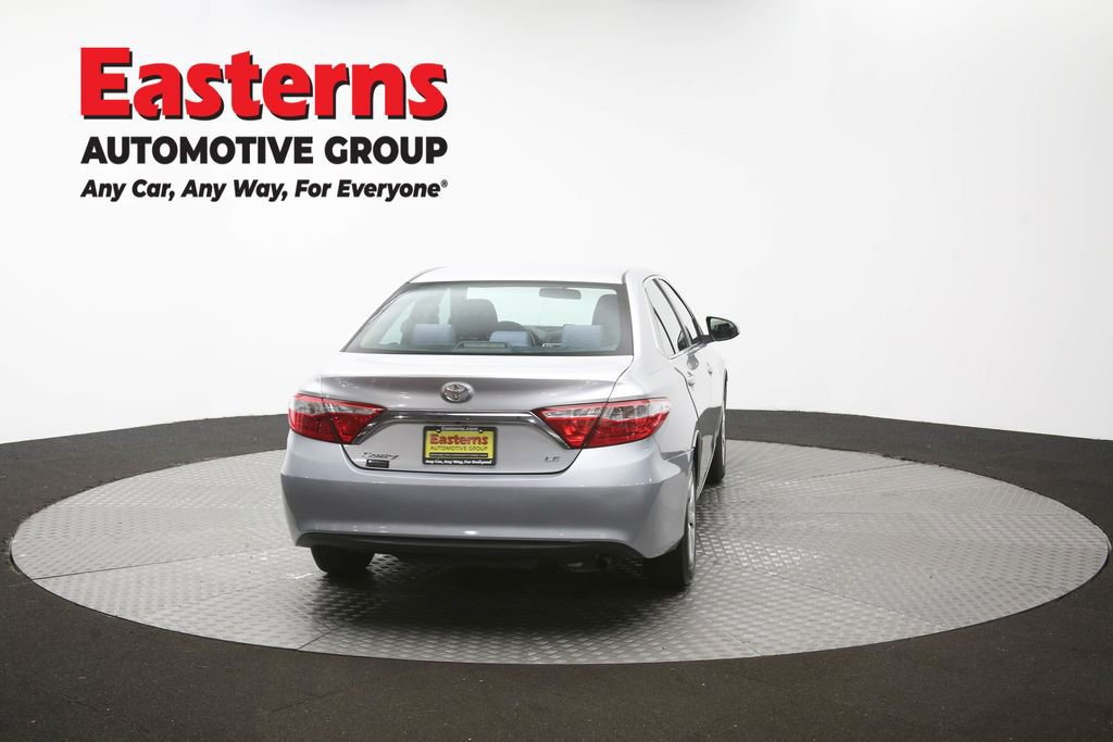 Used 2017 Toyota Camry LE FWD image 37