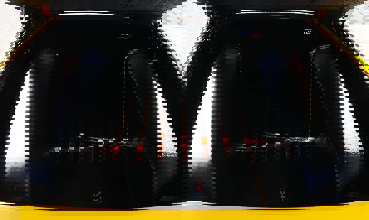 Used 2005 Chevrolet SSR w/ Preferred Equipment Group image 22