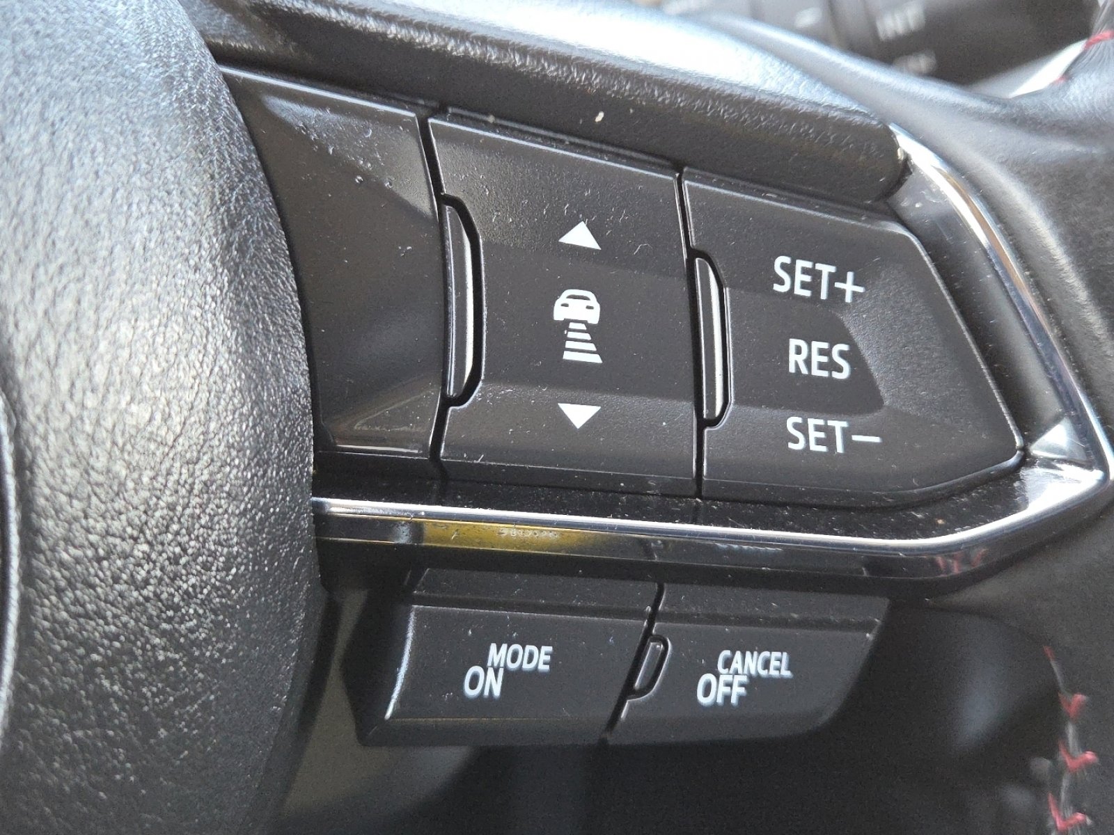 Used 2021 MAZDA CX-5 Carbon Edition image 32