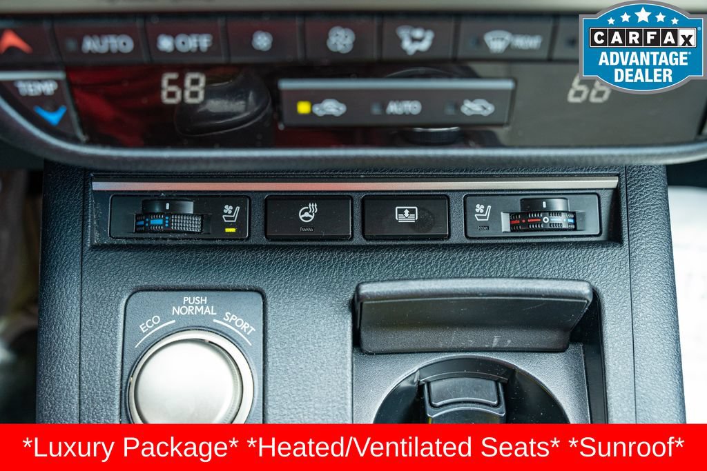 Used 2013 Lexus ES 350 w/ Luxury Pkg FWD image 28