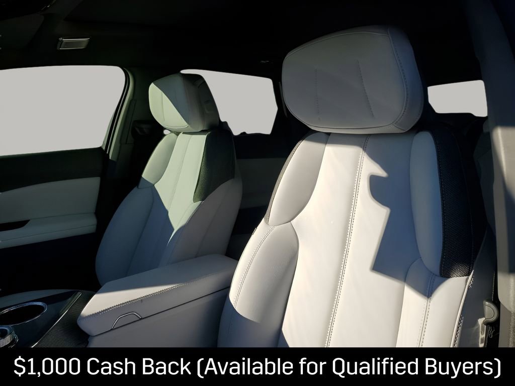 New 2026 Cadillac Optiq Luxury 1 w/ LPO, Floor Liner Package RWD image 31