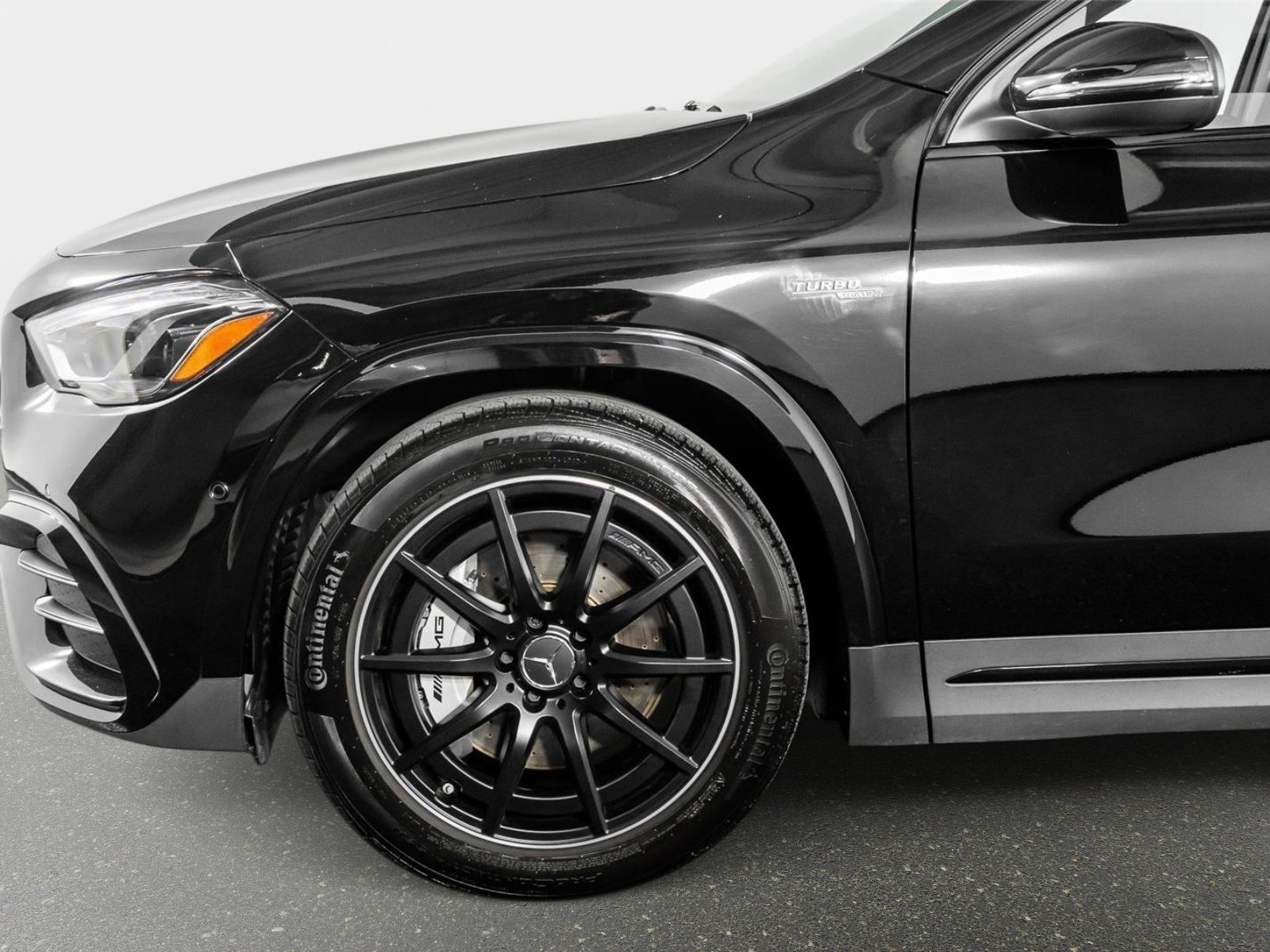 Used 2024 Mercedes-Benz GLA 35 AMG 4MATIC image 11