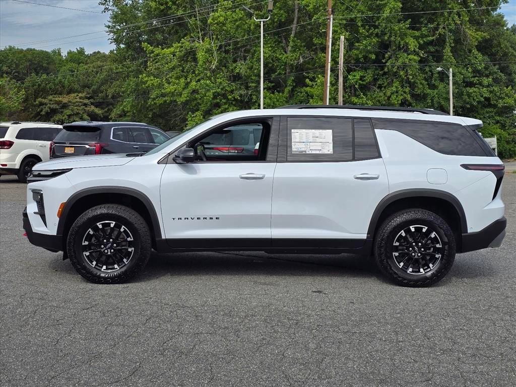 New 2026 Chevrolet Traverse Z71 w/ Enhanced Driving Package AWD/4WD image 18
