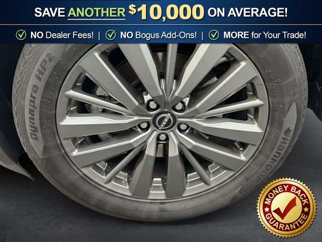 Used 2024 Nissan Pathfinder SL w/ SL Premium Package image 13