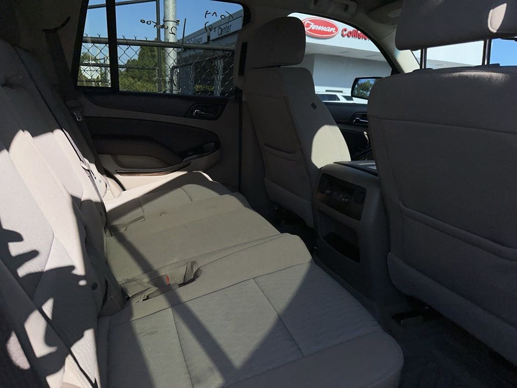 Used 2018 Chevrolet Tahoe LS w/ Enhanced Driver Alert Package image 4