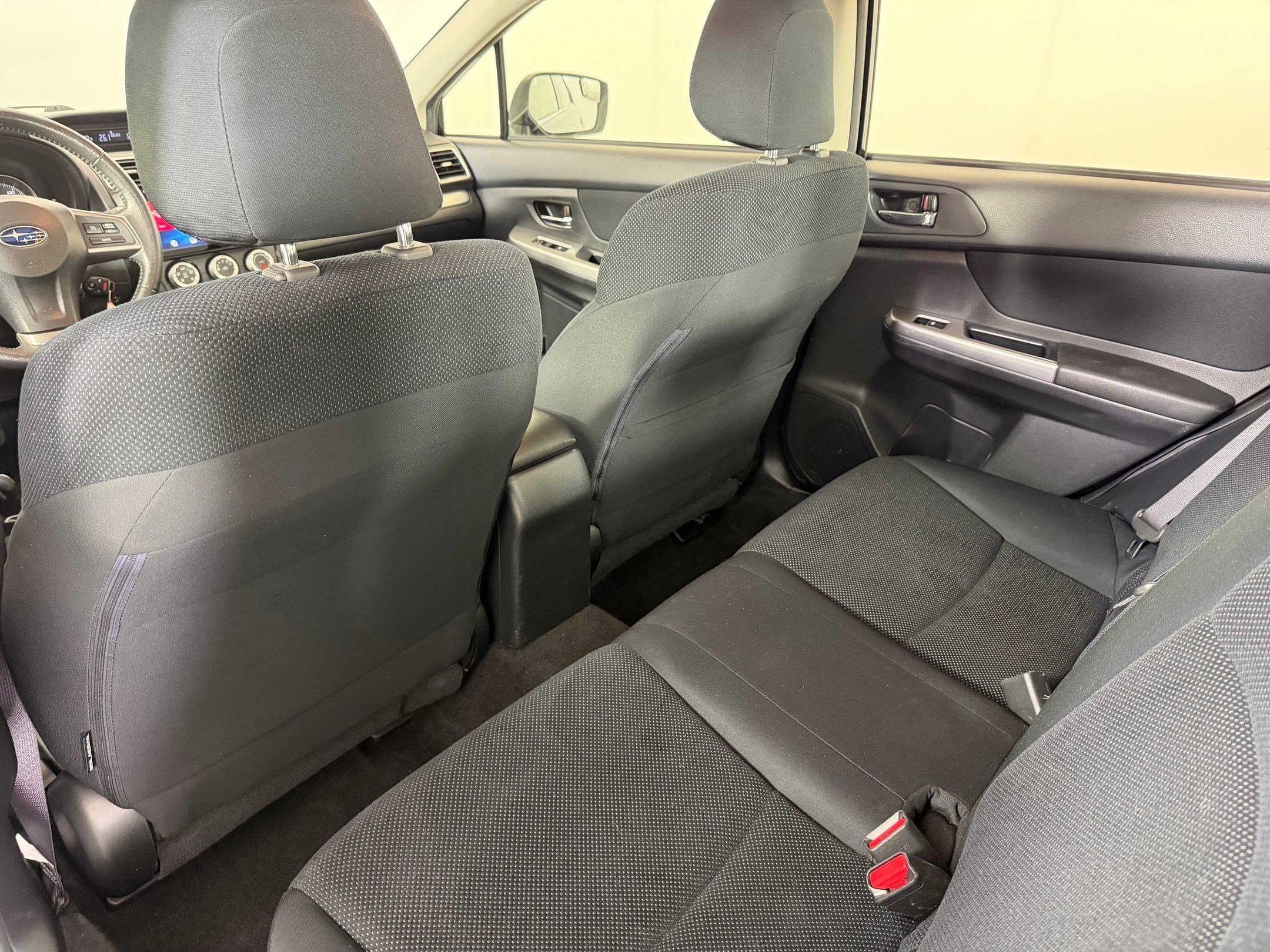 Used 2015 Subaru Impreza 2.0i Premium image 23