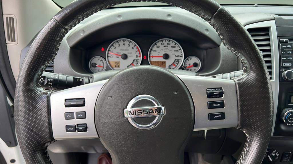 Used 2018 Nissan Frontier PRO-4X image 24