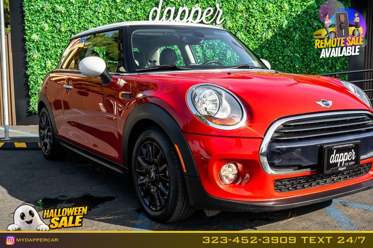 Used 2017 MINI Cooper 2-Door Hardtop FWD image 4