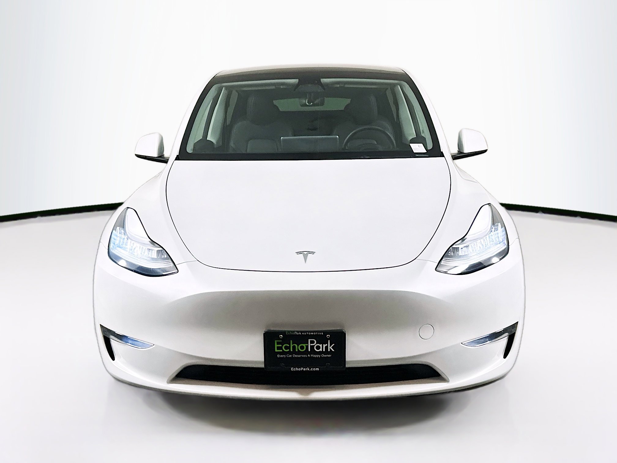 Used 2023 Tesla Model Y AWD image 2