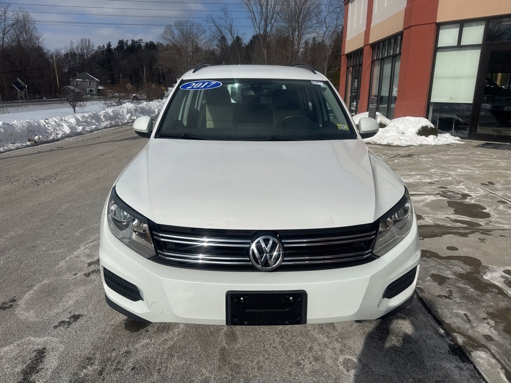 Used 2017 Volkswagen Tiguan Limited image 2