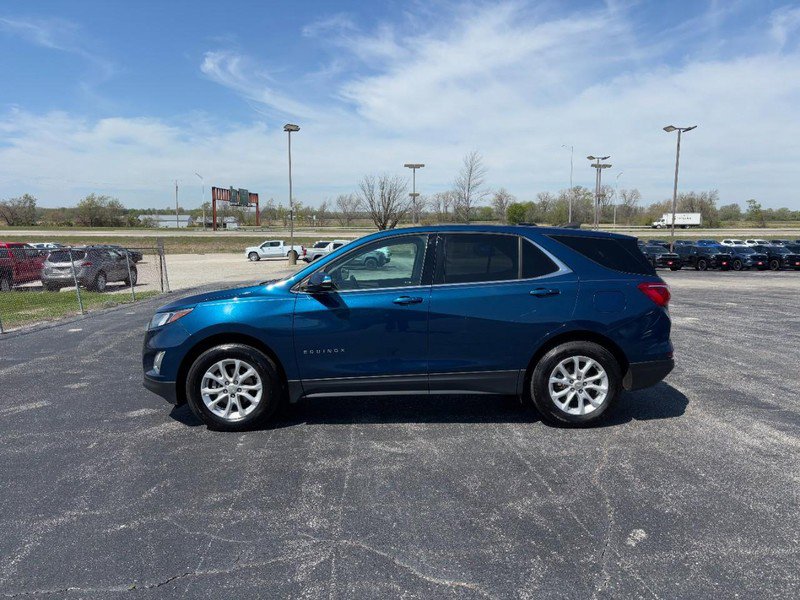 Used 2019 Chevrolet Equinox LT image 2