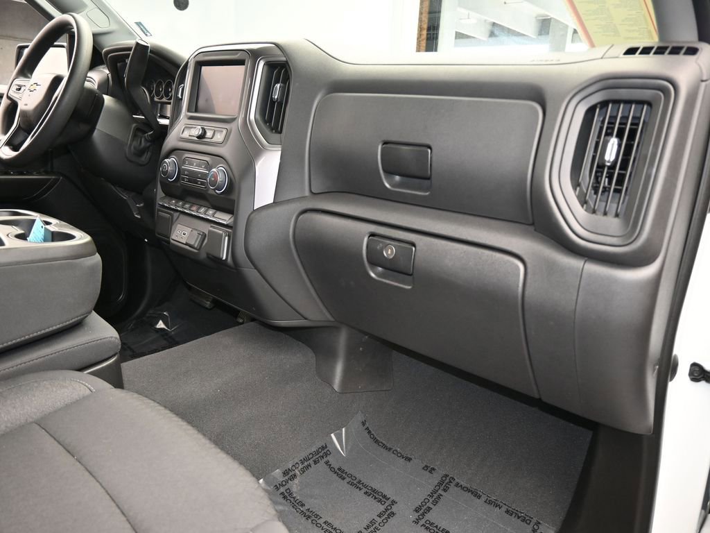 Used 2023 Chevrolet Silverado 1500 Custom image 40