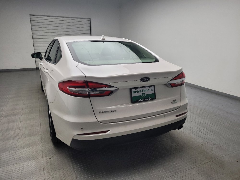 Used 2020 Ford Fusion SE FWD image 6