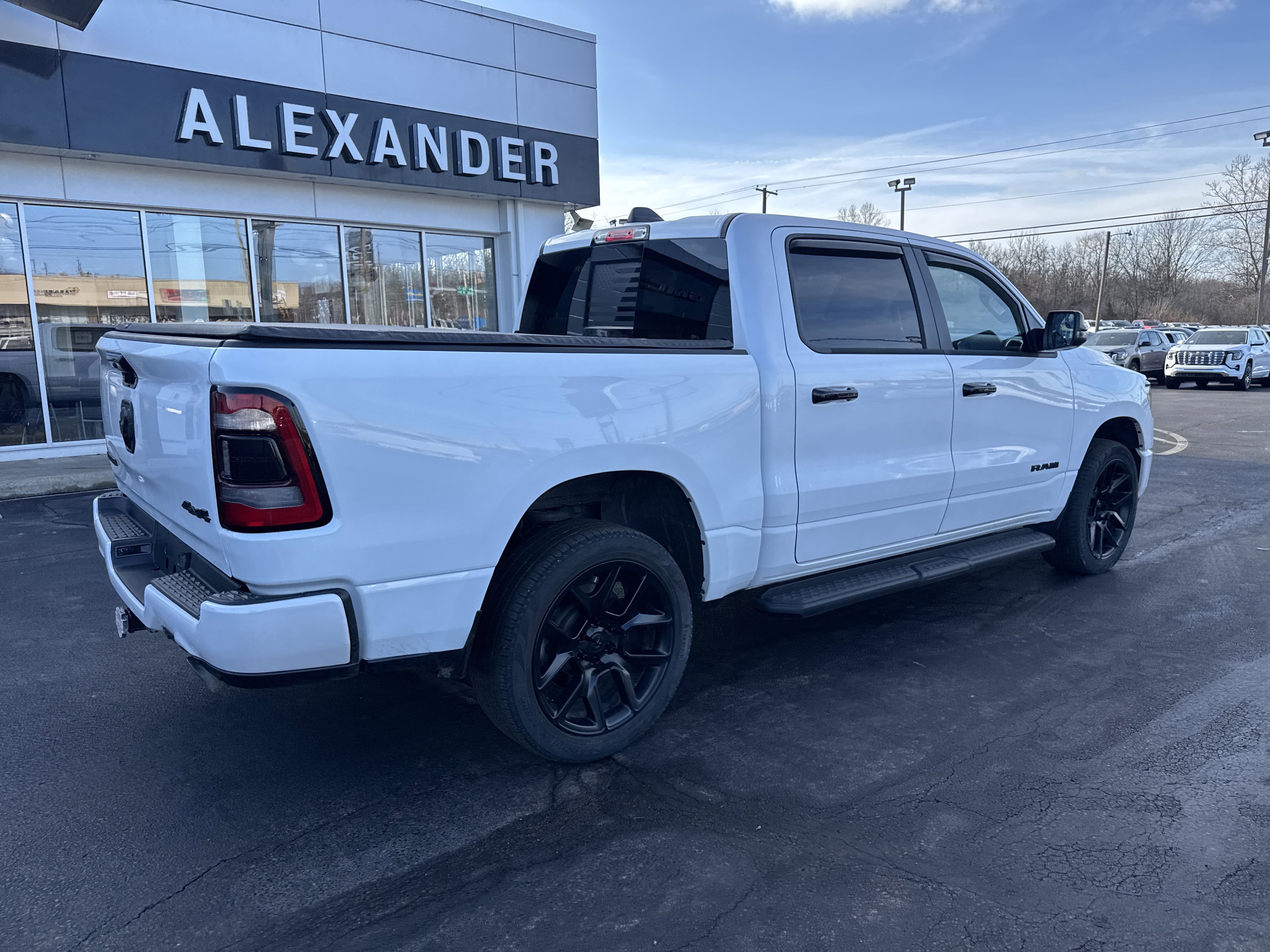 Used 2023 RAM 1500 Laramie video 3
