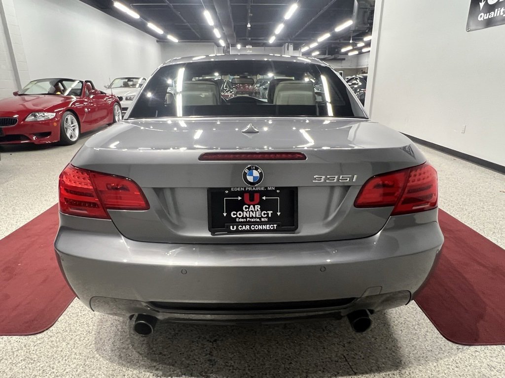 Used 2013 BMW 335i Convertible image 91