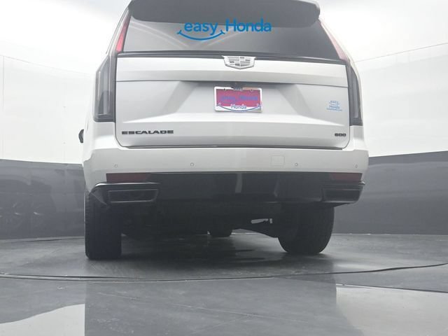 Used 2024 Cadillac Escalade ESV Sport w/ LPO, ONYX Package AWD/4WD image 33