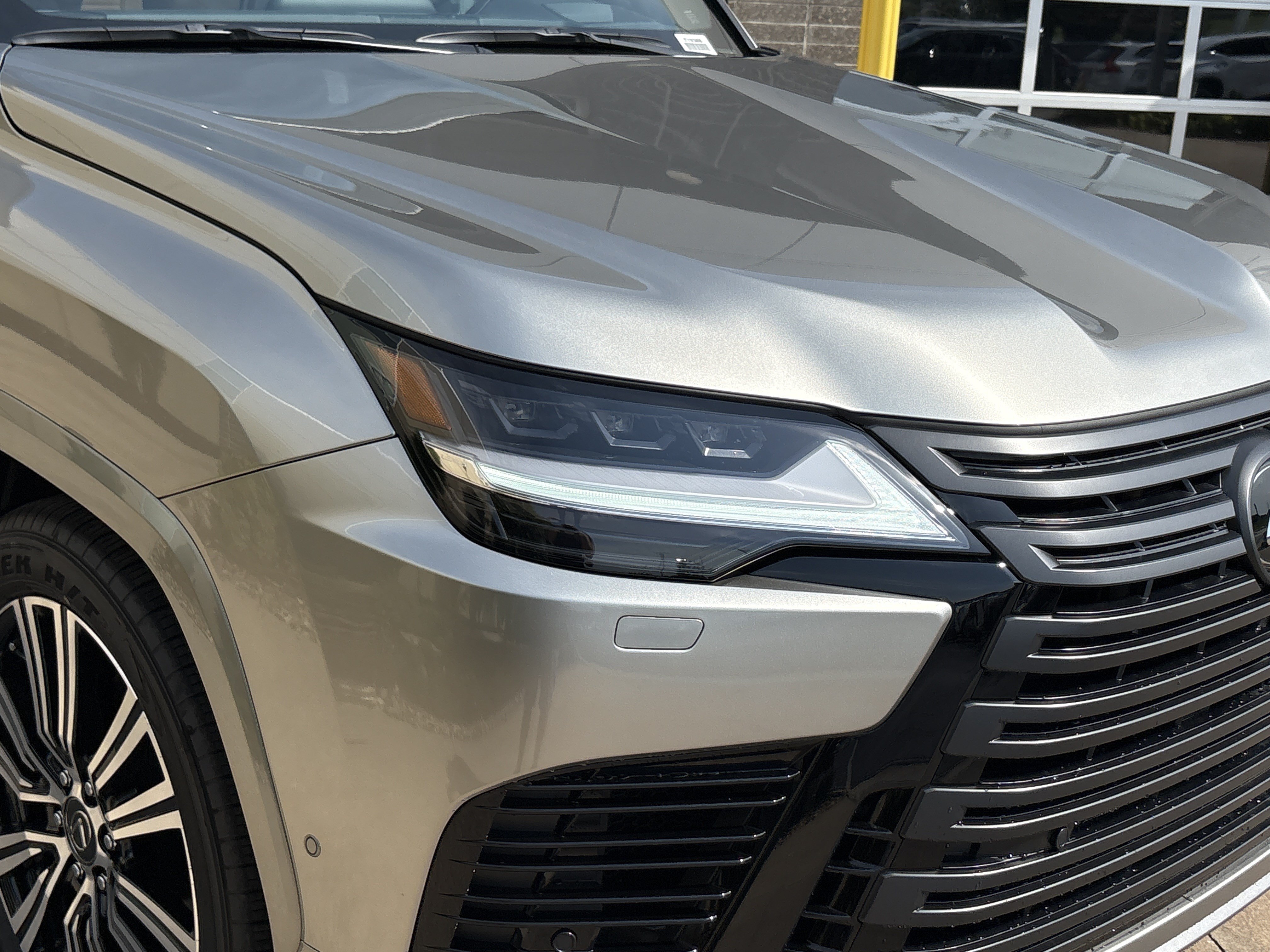 New 2026 Lexus LX 700h Luxury AWD/4WD image 11