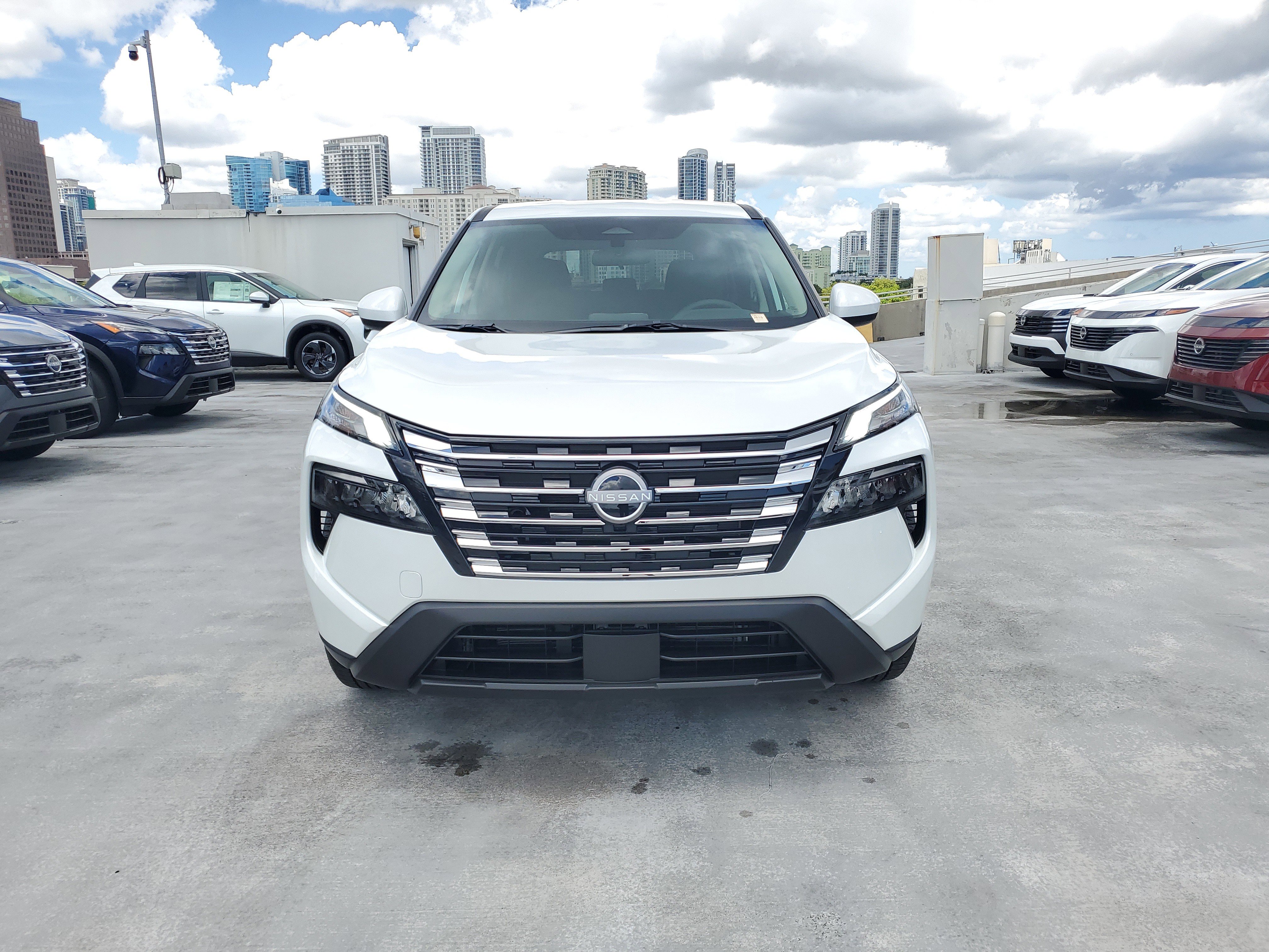 New 2026 Nissan Rogue SV image 2