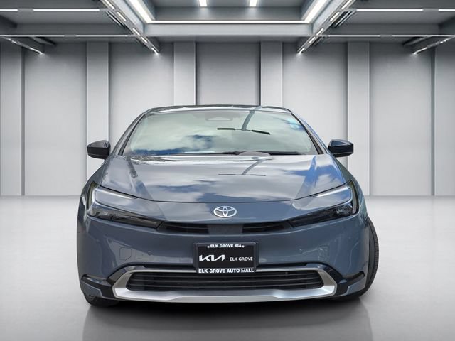 Used 2024 Toyota Prius Prime FWD image 2