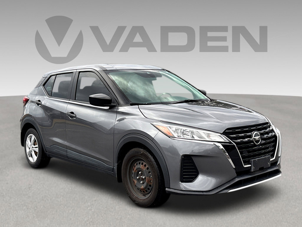 Used 2021 Nissan Kicks S