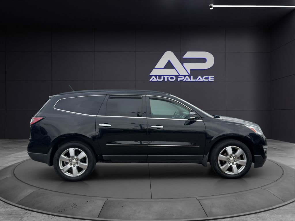 Used 2017 Chevrolet Traverse Premier image 8