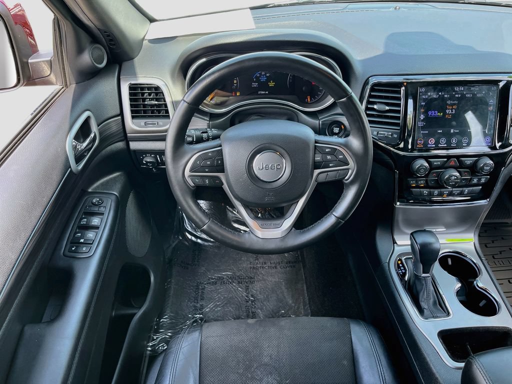 Certified 2022 Jeep Grand Cherokee Laredo X RWD image 22