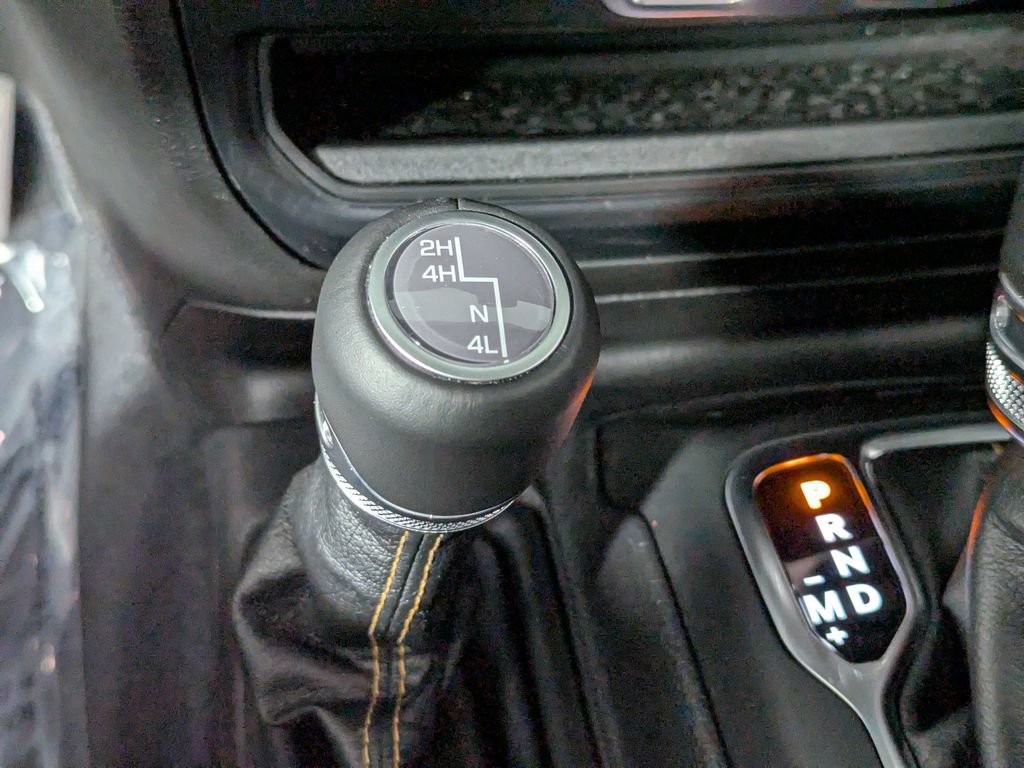 Used 2023 Jeep Gladiator Overland AWD/4WD image 26