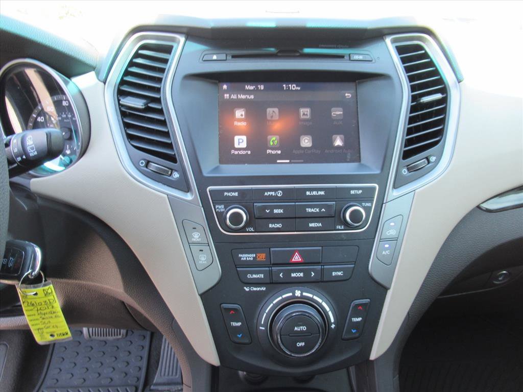 Used 2017 Hyundai Santa Fe Sport FWD image 23