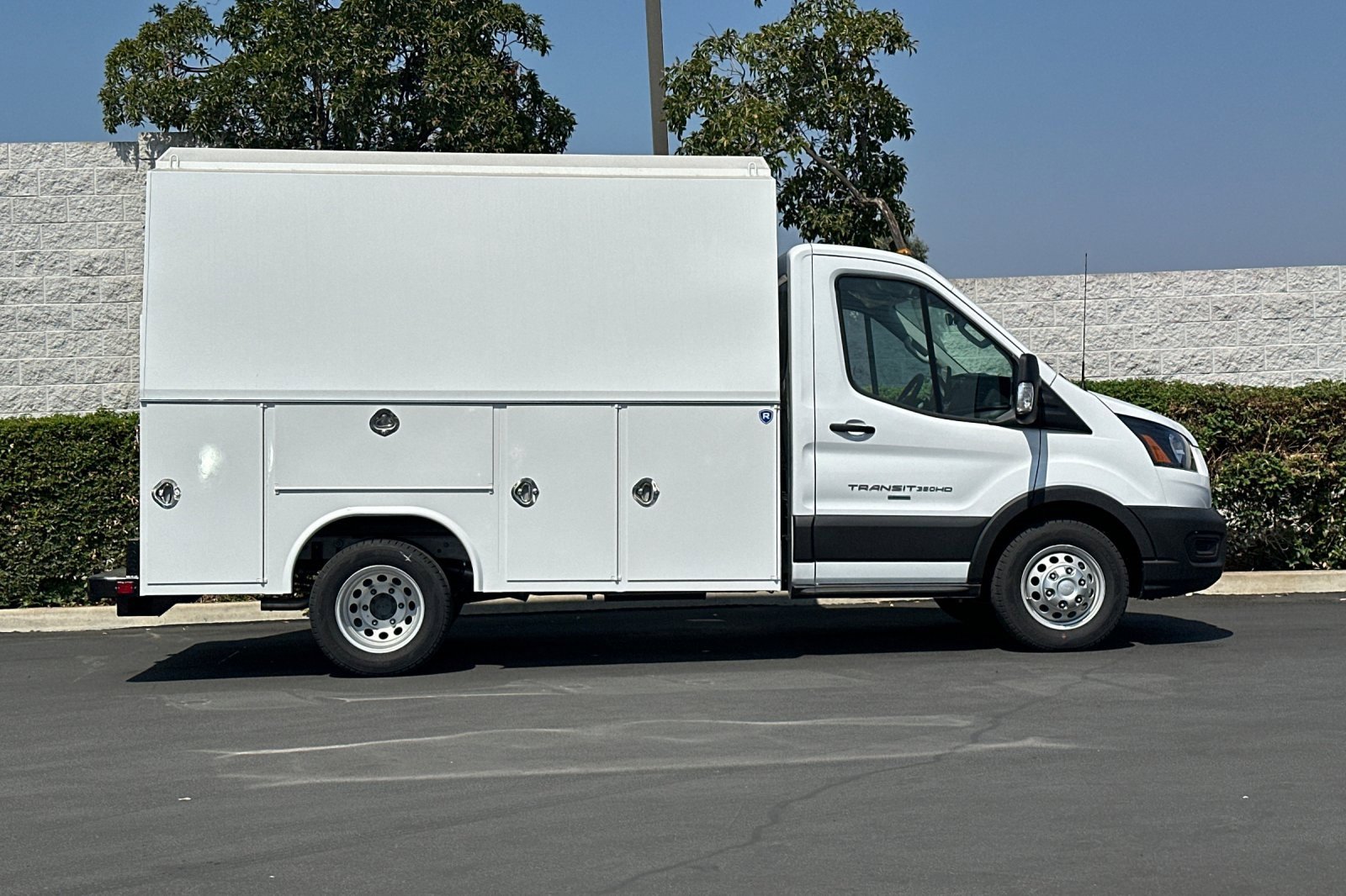 New 2024 Ford Transit 350 w/ Interior Upgrade Package image 3