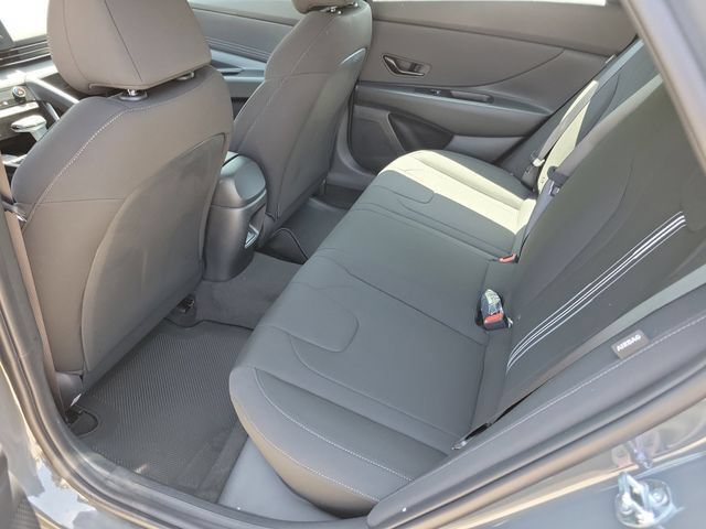 New 2026 Hyundai Elantra Sport FWD image 23