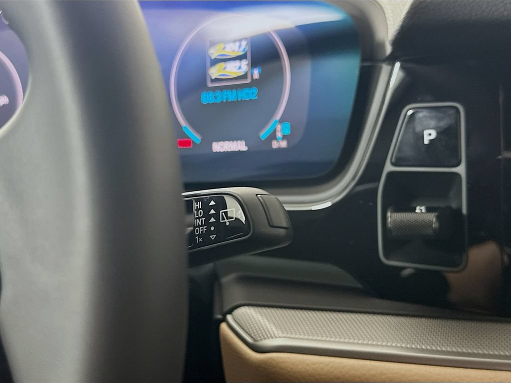 Certified 2026 Porsche Cayenne AWD/4WD image 18