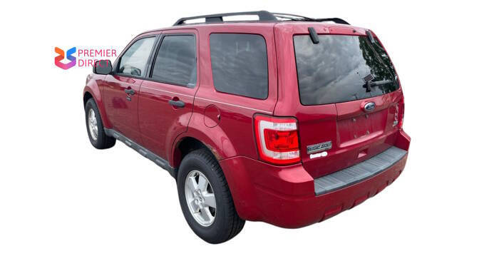 Used 2010 Ford Escape XLT AWD/4WD image 3