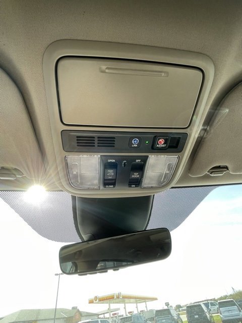 Used 2023 Honda Odyssey Elite image 24