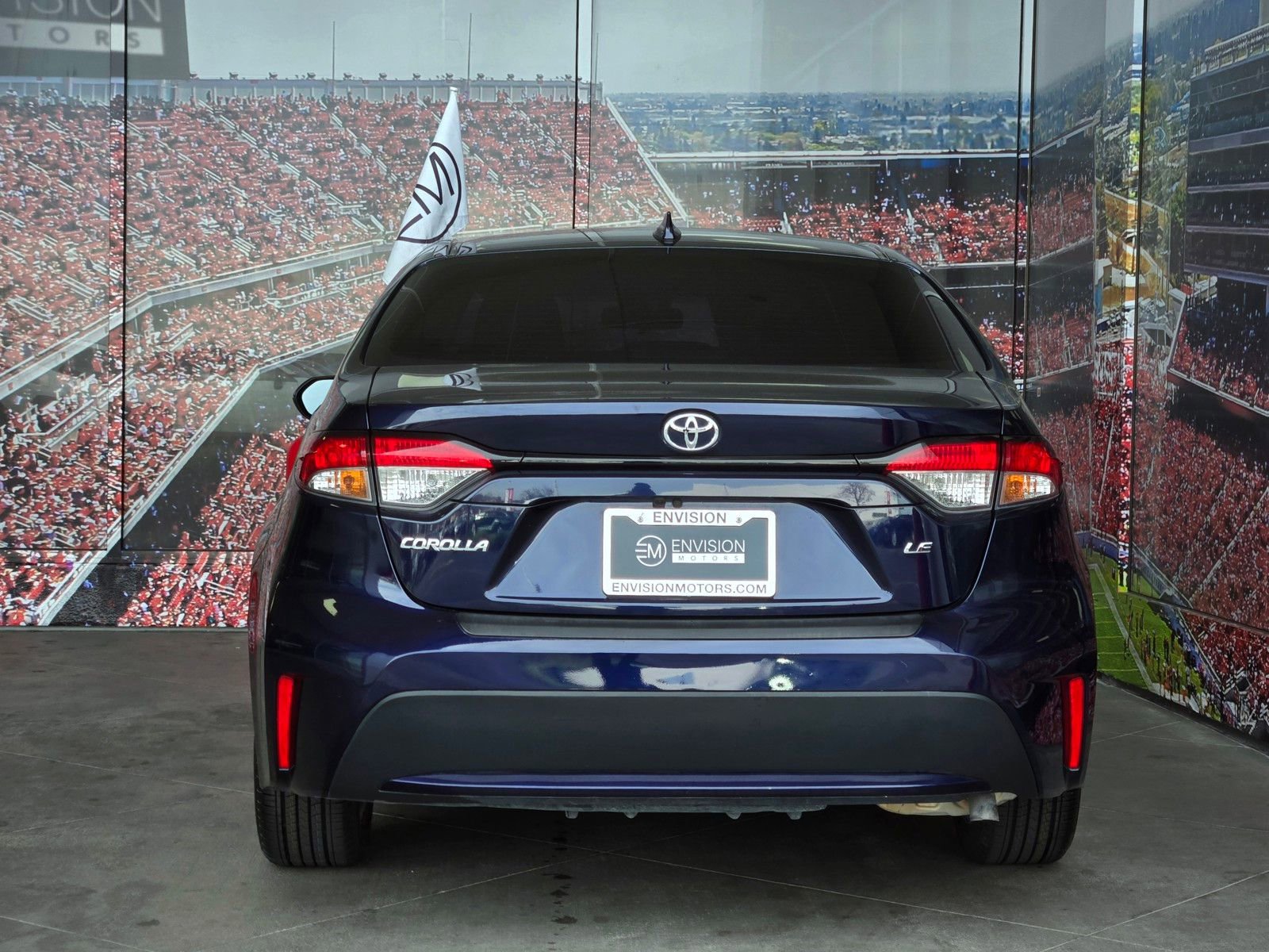 Used 2021 Toyota Corolla LE w/ Carpet Mat Package (TMS) FWD image 7